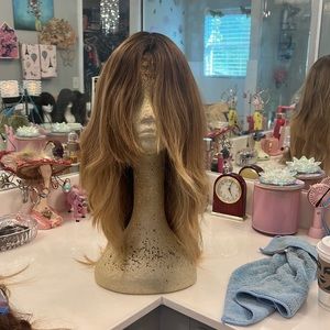 Adorable No Name 💯 pre-owned human hair wig/sheitel!